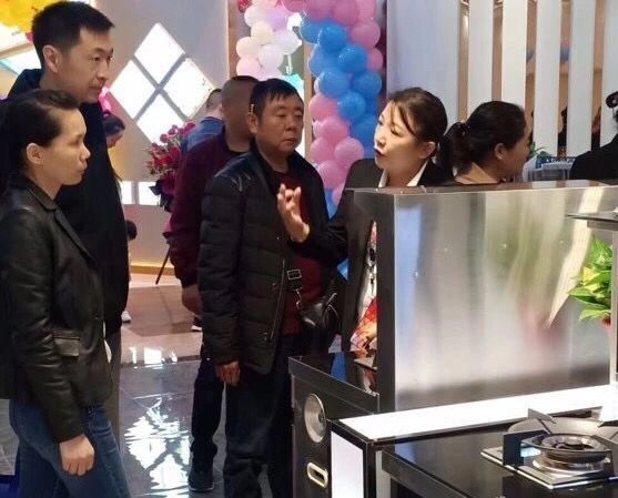 法瑞集成灶強勢入駐紅星美凱龍，安徽阜陽二店盛裝開業(yè)！